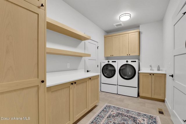 11693 N Arnicas Ct, Hayden, ID 83835