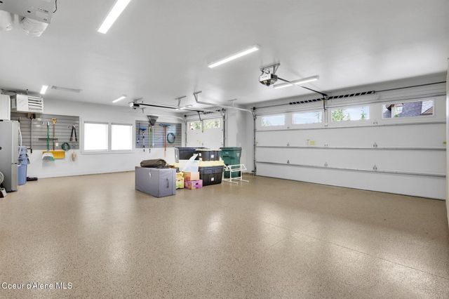 11693 N Arnicas Ct, Hayden, ID 83835