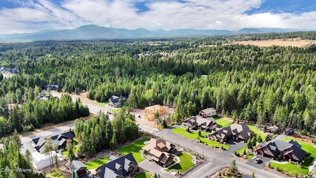 11693 N Arnicas Ct, Hayden, ID 83835