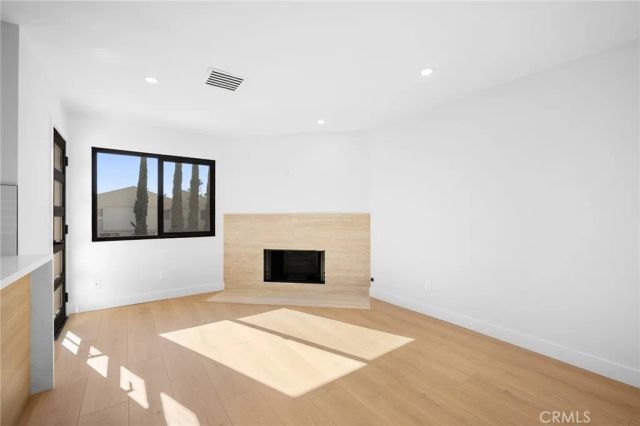 1162 Winchester K, Glendale, CA 91201