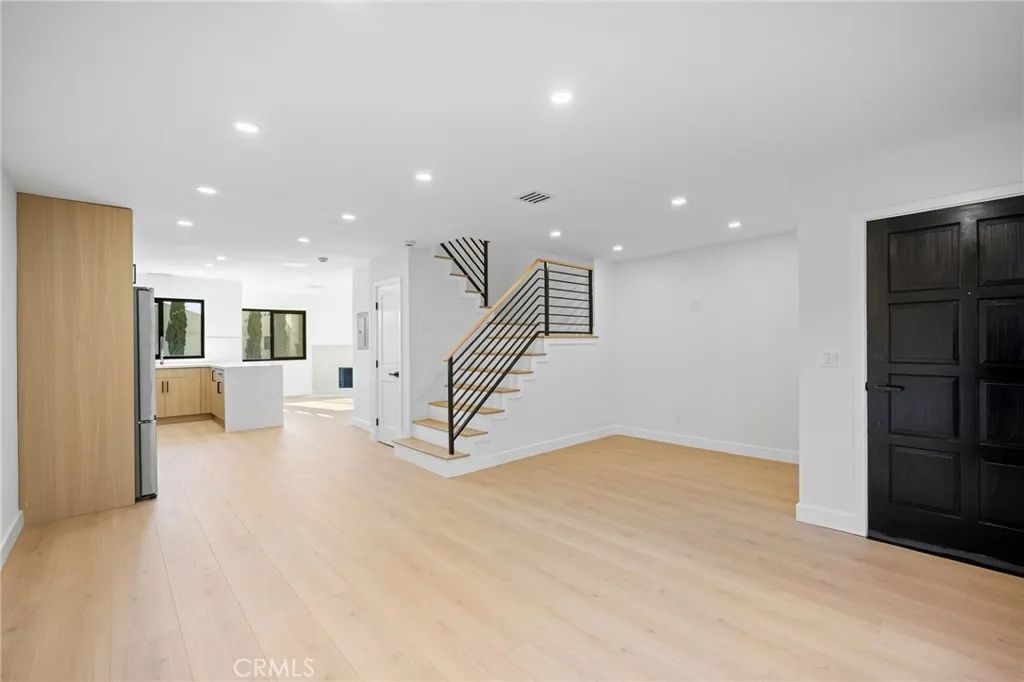 1162 Winchester K, Glendale, CA 91201