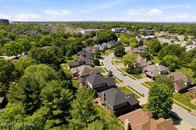 609 Willowhurst Pl, Louisville, KY 40223