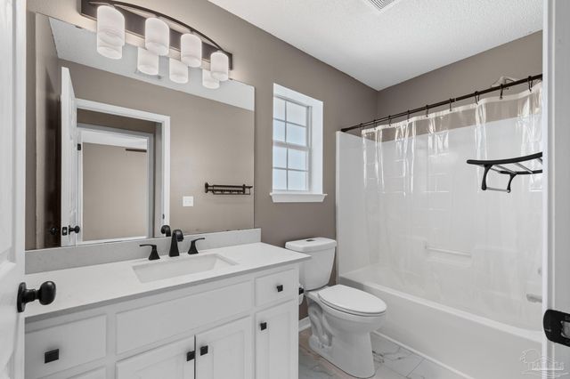 2544 Portobella Pl, Cantonment, FL 32533