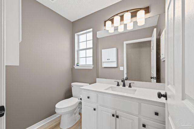 2544 Portobella Pl, Cantonment, FL 32533