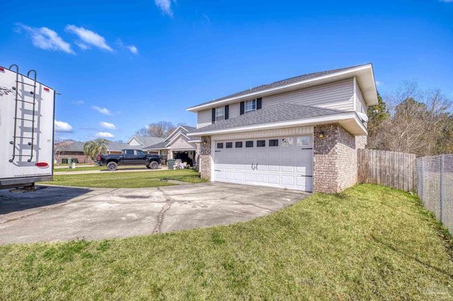 2544 Portobella Pl, Cantonment, FL 32533