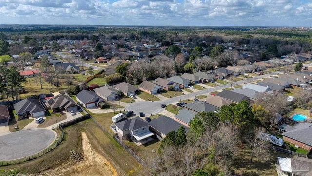 2544 Portobella Pl, Cantonment, FL 32533