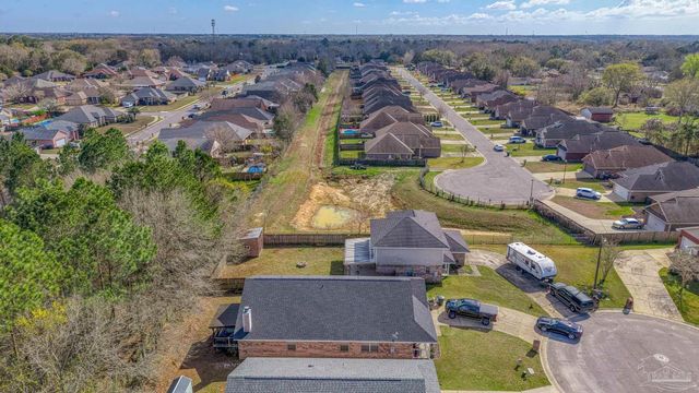 2544 Portobella Pl, Cantonment, FL 32533