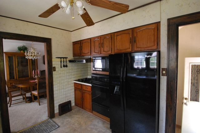 415 Thurman Avenue, Michigan City, IN 46360