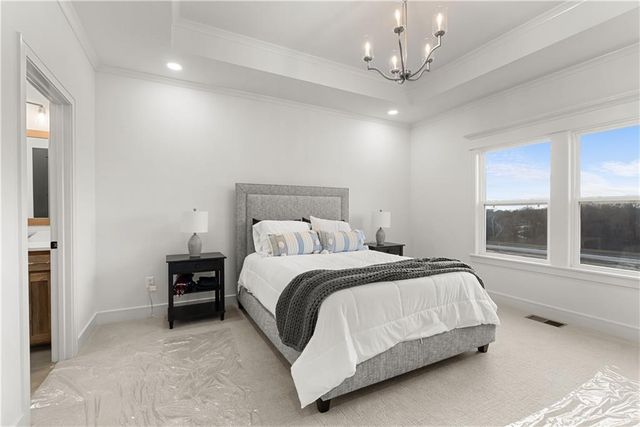 8904 N Clarion Avenue, Kansas City, MO 64153