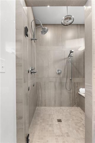 8904 N Clarion Avenue, Kansas City, MO 64153