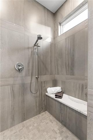 8904 N Clarion Avenue, Kansas City, MO 64153