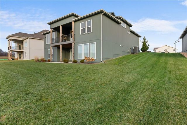 8904 N Clarion Avenue, Kansas City, MO 64153