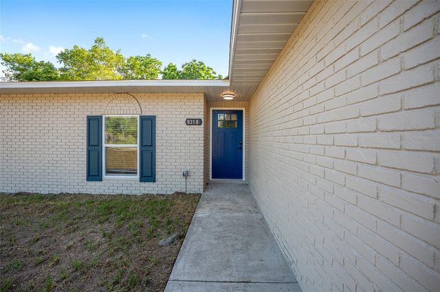 9318 SE MARICAMP ROAD, Ocala, FL 34472