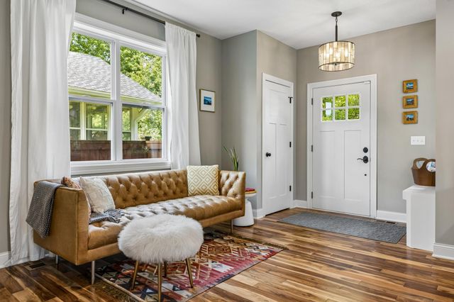 315 Pascal Street S, Saint Paul, MN 55105