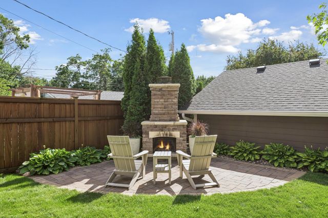 315 Pascal Street S, Saint Paul, MN 55105