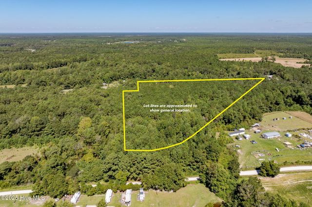 529 Holly Ridge Road, Holly Ridge, NC 28445