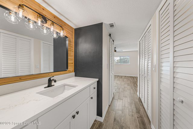 1001 W Eau Gallie Boulevard 330, Melbourne, FL 32935