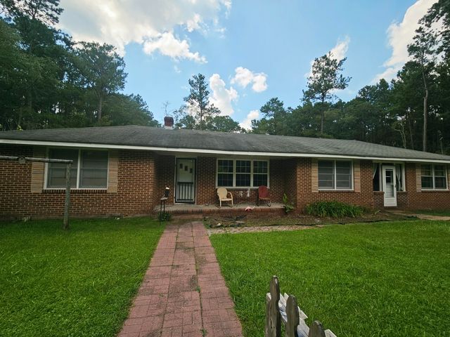 8719 Jefferies Highway, Walterboro, SC 29488