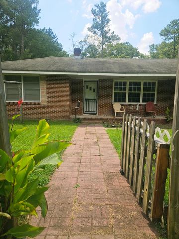 8719 Jefferies Highway, Walterboro, SC 29488