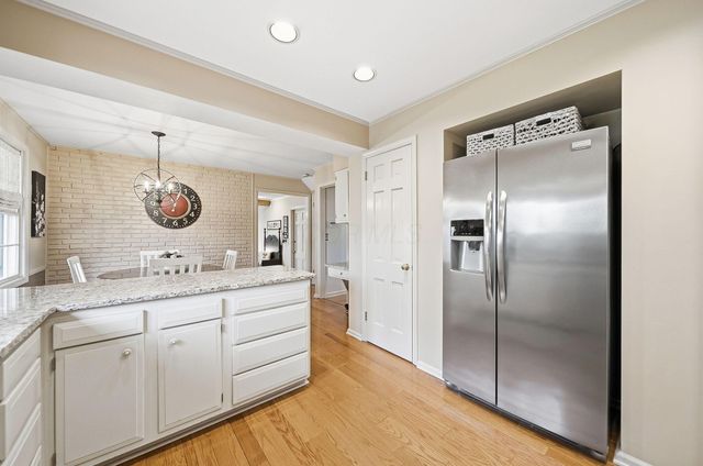 2682 Lane Road, Columbus, OH 43220