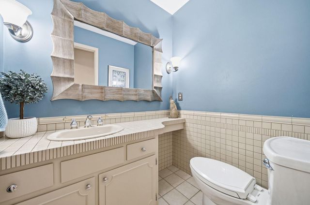 2682 Lane Road, Columbus, OH 43220