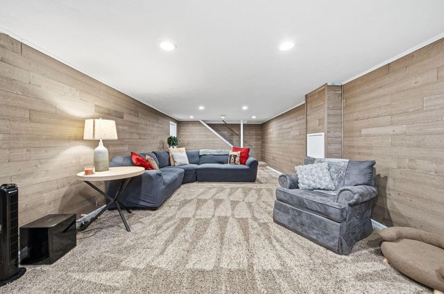 2682 Lane Road, Columbus, OH 43220