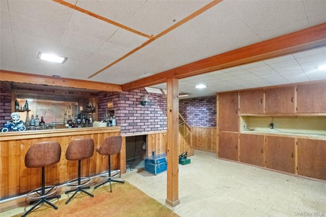 110 Barwick Boulevard, Mineola, NY 11501
