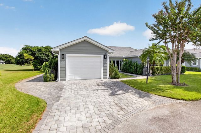 11 HOLLY, Boynton Beach, FL 33436