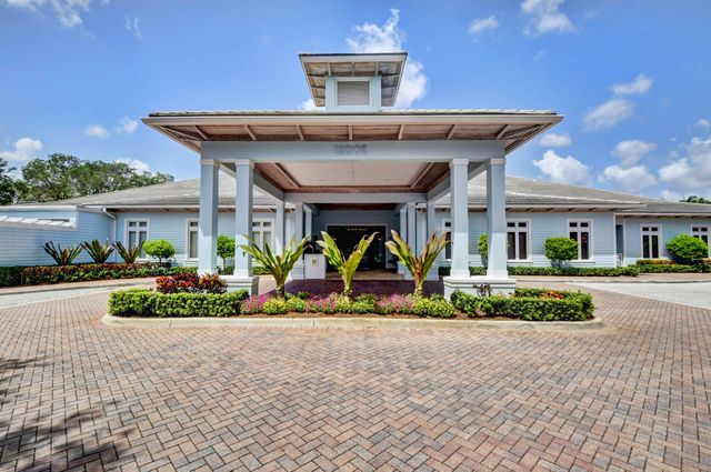 11 HOLLY, Boynton Beach, FL 33436