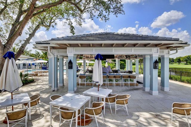 11 HOLLY, Boynton Beach, FL 33436