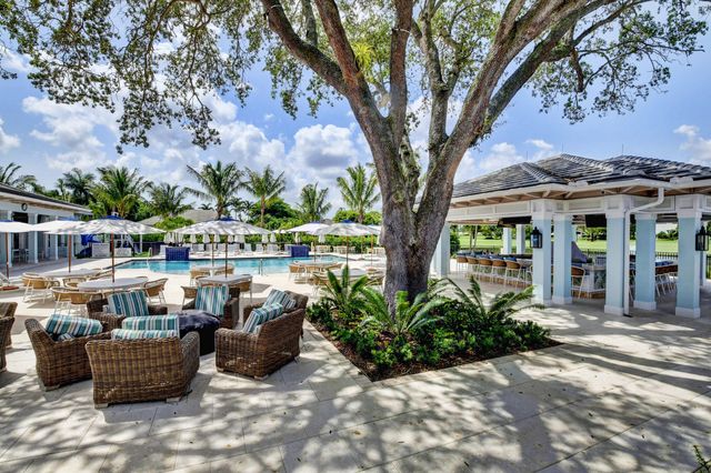 11 HOLLY, Boynton Beach, FL 33436