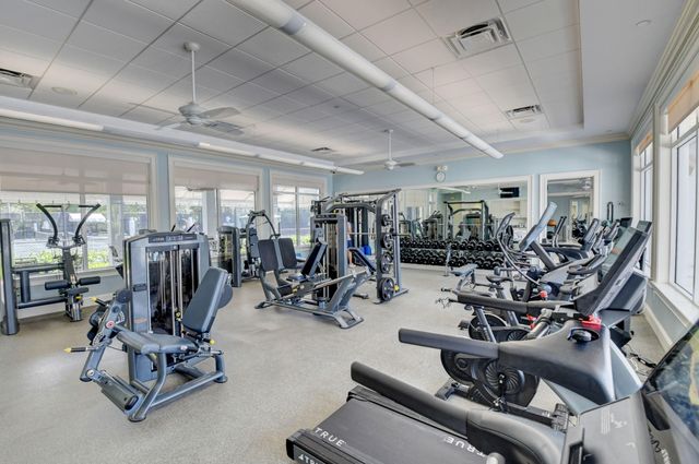 11 HOLLY, Boynton Beach, FL 33436