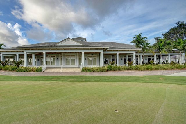 11 HOLLY, Boynton Beach, FL 33436