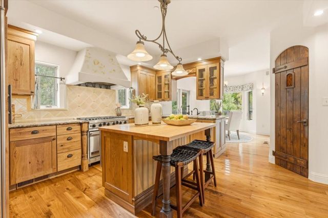 1060 Pajaro Hills Court, Royal Oaks, CA 95076