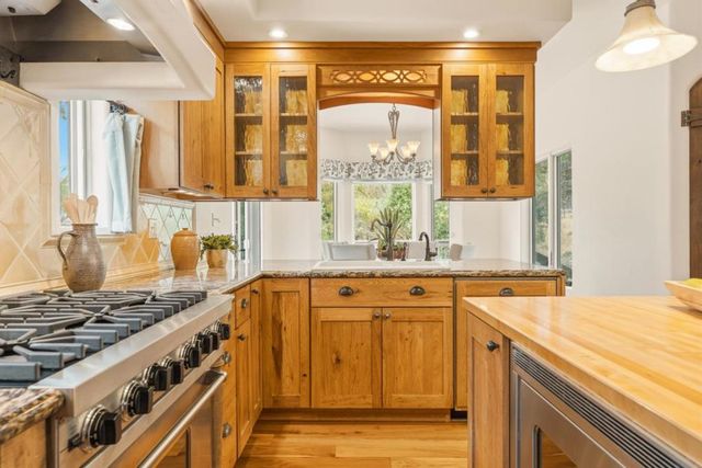 1060 Pajaro Hills Court, Royal Oaks, CA 95076