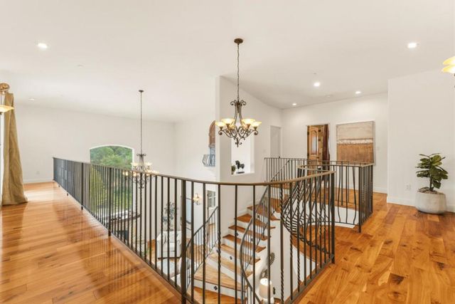 1060 Pajaro Hills Court, Royal Oaks, CA 95076