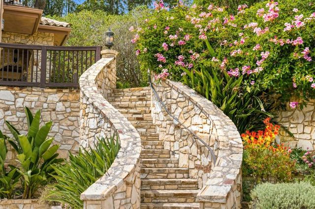 1060 Pajaro Hills Court, Royal Oaks, CA 95076