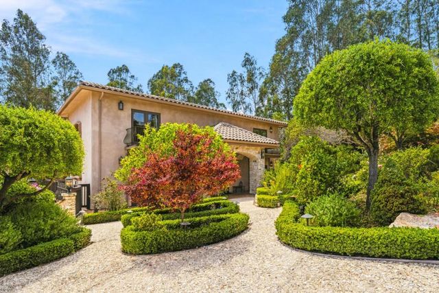 1060 Pajaro Hills Court, Royal Oaks, CA 95076