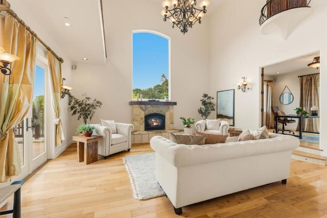 1060 Pajaro Hills Court, Royal Oaks, CA 95076