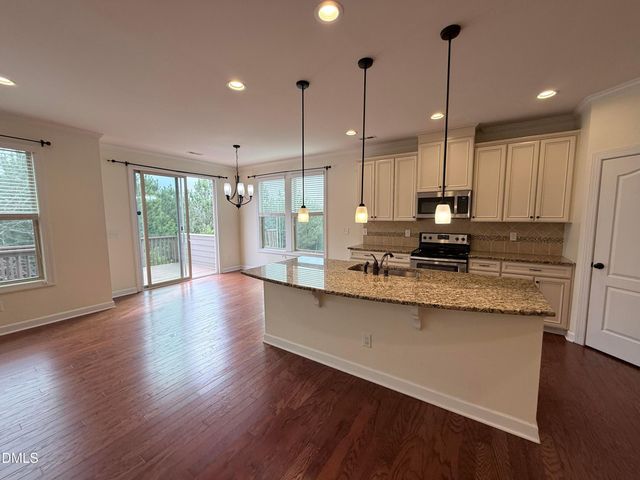 155 Alamosa Place, Cary, NC 27519