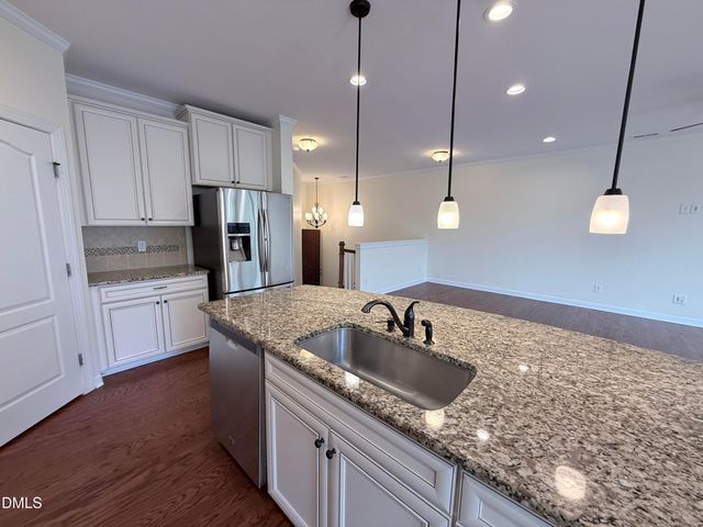 155 Alamosa Place, Cary, NC 27519