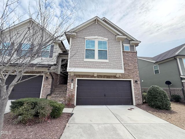 155 Alamosa Place, Cary, NC 27519