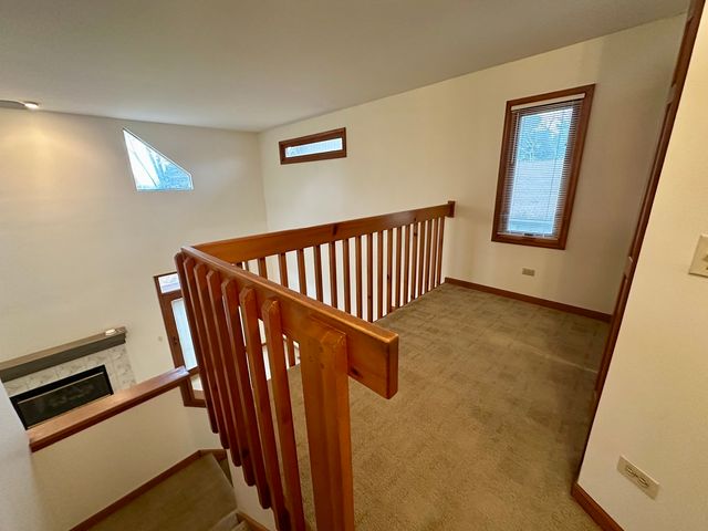 4216 White Ash Road, Crystal Lake, IL 60014