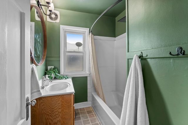 318 13th Avenue SE, Rochester, MN 55904