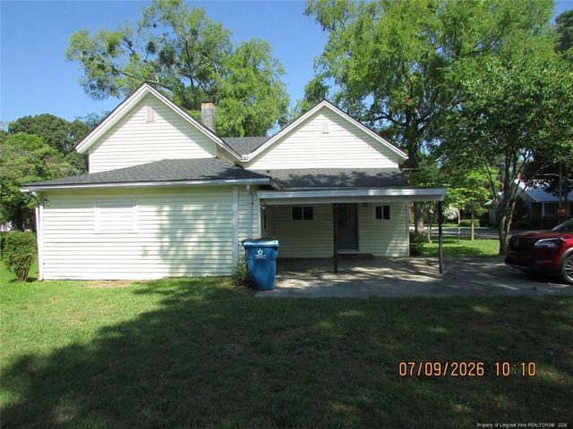 310 N McKay Avenue, Dunn, NC 28334