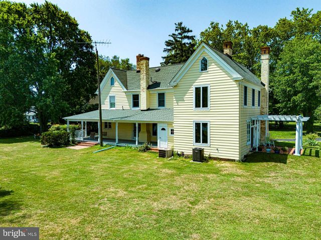 2208 HORNS POINT ROAD, Cambridge, MD 21613
