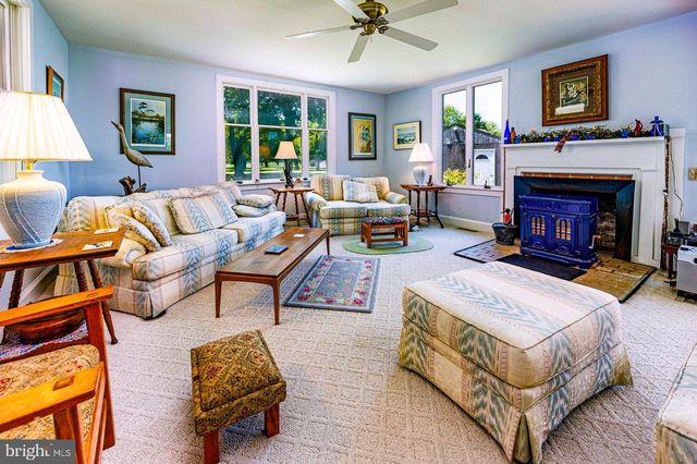 2208 HORNS POINT ROAD, Cambridge, MD 21613