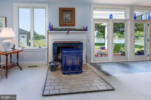 2208 HORNS POINT ROAD, Cambridge, MD 21613