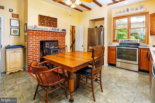 2208 HORNS POINT ROAD, Cambridge, MD 21613