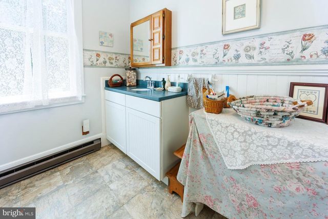 2208 HORNS POINT ROAD, Cambridge, MD 21613